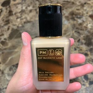 PAT MCGRATH LABS SKIN FETISH FOUNDATION